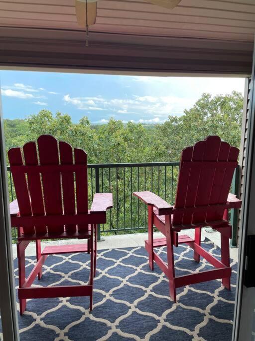 Penthouse Suite At Holiday Hills Book Today Branson Exterior foto